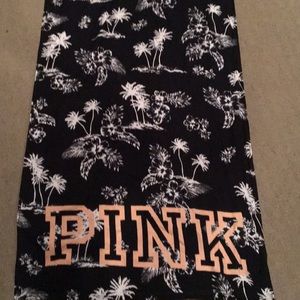 PINk packable towel tote